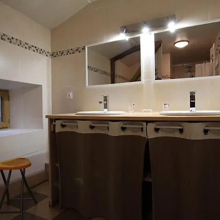 Casa rural Spacieux Avec Terrasse Surplombant Rivière, Idéale Pour Pêche Et Sports D’eau, Inclus - Fr-1-582-17