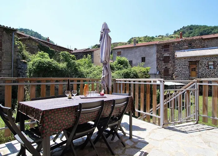 Tatil Evi Spacieux Avec Terrasse Surplombant Riviere, Ideale Pour Peche Et Sports D'eau, Inclus - Fr-1-582-17 Saint-Julien-Des-Chazes